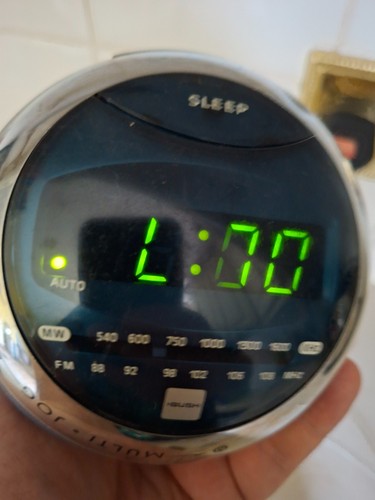 Bush 312 alarm clock - cr,