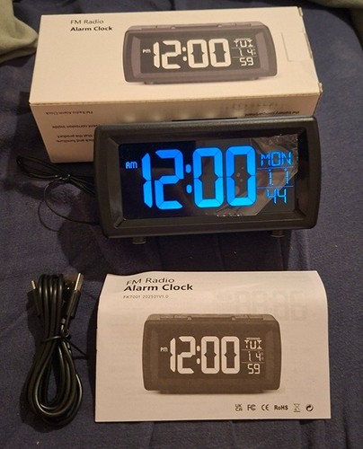 Radio alarm clock batterys - radio,