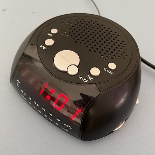 Clock radio in - am/fm,