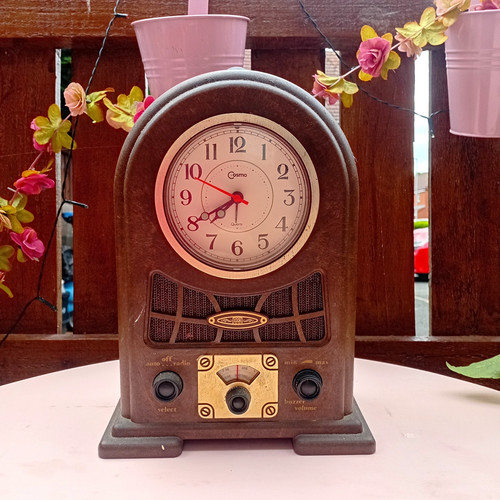 Cosmo cr2515 clock radio fm - cosmo,
