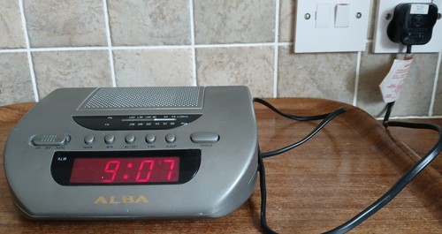 Alba c2103 digital radio alarm - digital,