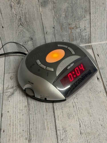 Bush alarm clock radio fm - am,