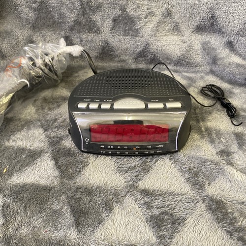Alarm clock radio led digits - alarm,